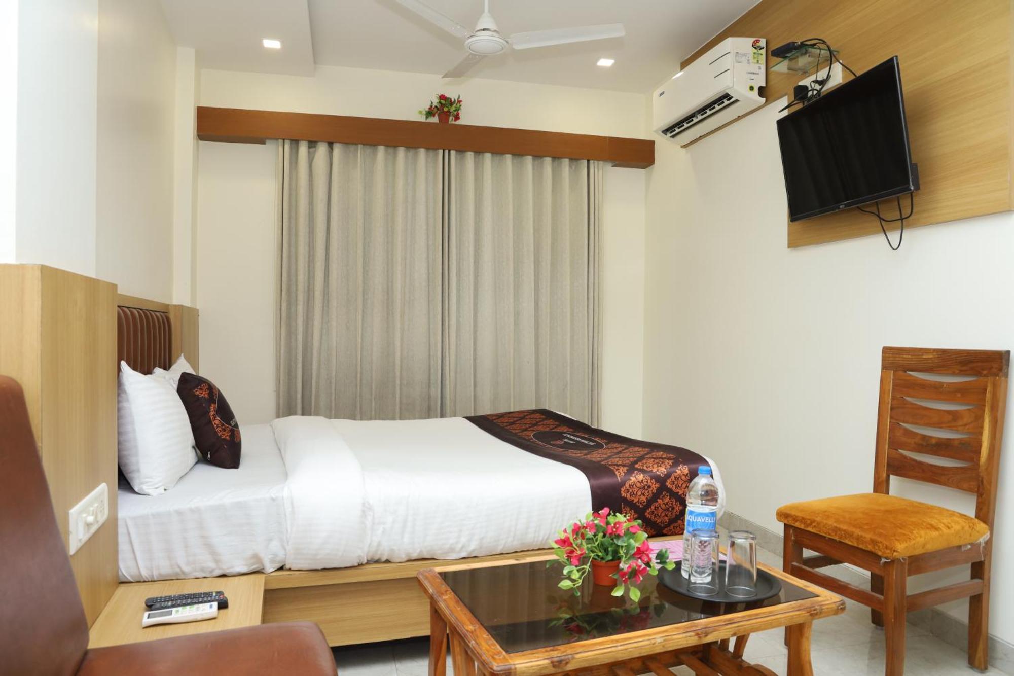 Hotel Satyam Residency 纳威孟买 外观 照片